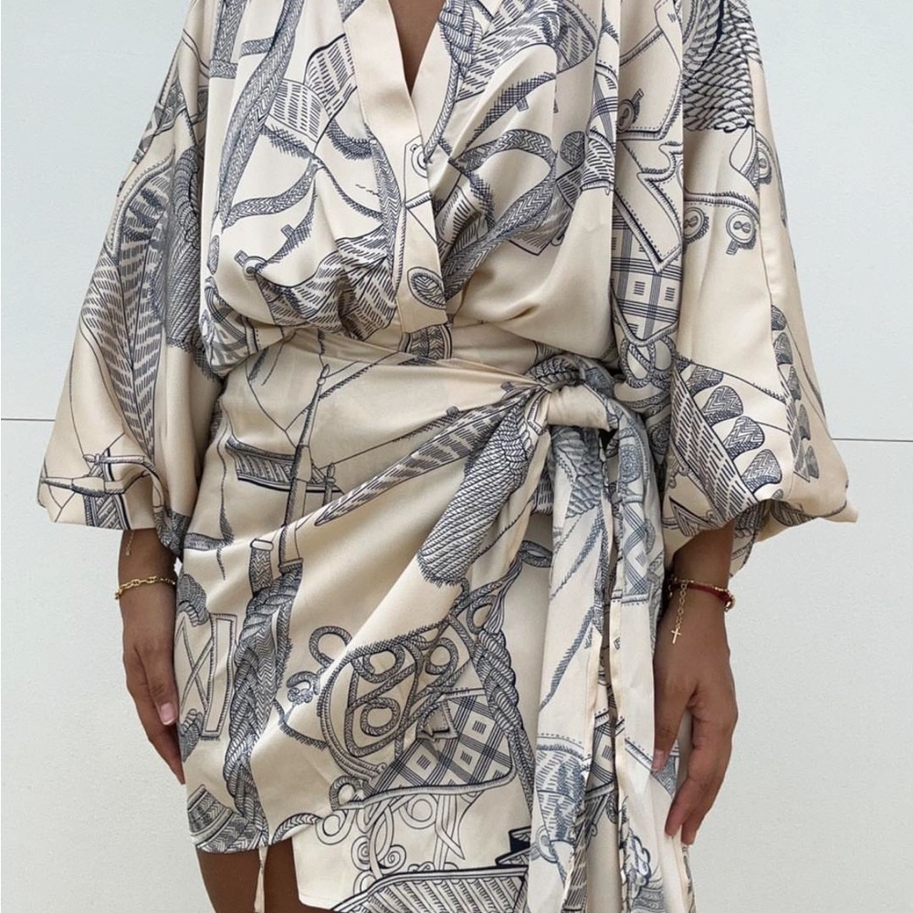 Patterned Beige Women's Jacket - image 4